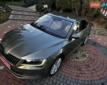 Коричневий Шкода Суперб, об'ємом двигуна 2 л та пробігом 247 тис. км за 18700 $, фото 13 на Automoto.ua