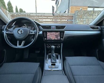 Коричневий Шкода Суперб, об'ємом двигуна 1.97 л та пробігом 197 тис. км за 18750 $, фото 75 на Automoto.ua