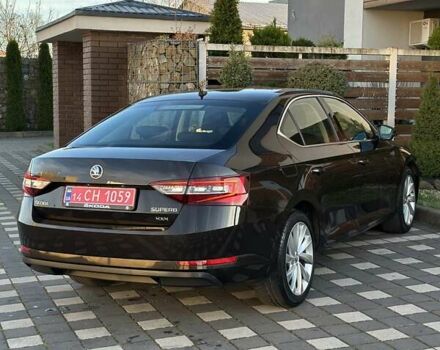 Коричневий Шкода Суперб, об'ємом двигуна 1.97 л та пробігом 197 тис. км за 18750 $, фото 44 на Automoto.ua