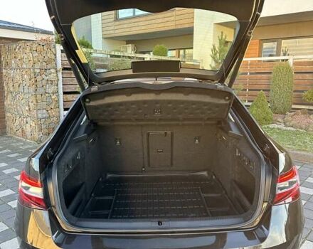 Коричневий Шкода Суперб, об'ємом двигуна 1.97 л та пробігом 197 тис. км за 18750 $, фото 134 на Automoto.ua