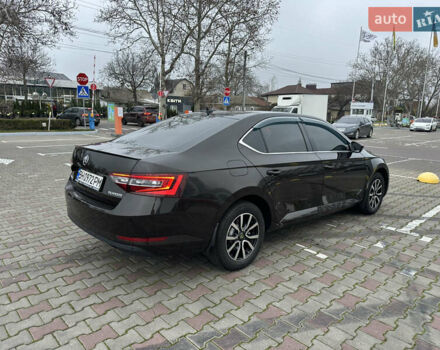 Коричневый Шкода Суперб, объемом двигателя 1.8 л и пробегом 83 тыс. км за 18900 $, фото 4 на Automoto.ua