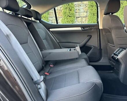 Коричневий Шкода Суперб, об'ємом двигуна 1.97 л та пробігом 197 тис. км за 18750 $, фото 123 на Automoto.ua