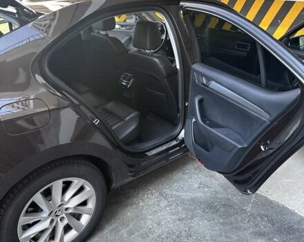 Коричневый Шкода Суперб, объемом двигателя 1.8 л и пробегом 225 тыс. км за 20000 $, фото 23 на Automoto.ua