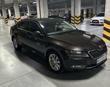 Коричневый Шкода Суперб, объемом двигателя 1.8 л и пробегом 225 тыс. км за 20000 $, фото 1 на Automoto.ua