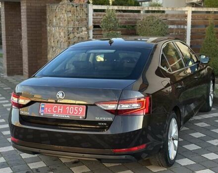 Коричневий Шкода Суперб, об'ємом двигуна 1.97 л та пробігом 197 тис. км за 18750 $, фото 45 на Automoto.ua