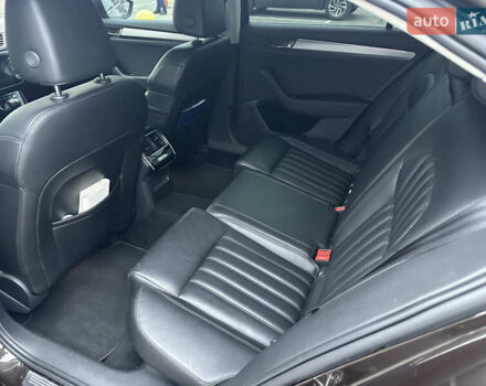 Коричневый Шкода Суперб, объемом двигателя 1.8 л и пробегом 83 тыс. км за 18900 $, фото 11 на Automoto.ua