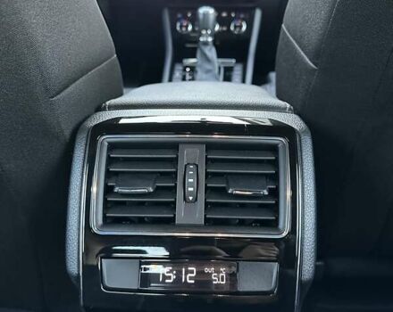 Коричневий Шкода Суперб, об'ємом двигуна 1.97 л та пробігом 197 тис. км за 18750 $, фото 118 на Automoto.ua