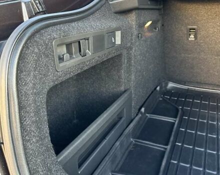 Коричневий Шкода Суперб, об'ємом двигуна 1.97 л та пробігом 197 тис. км за 18750 $, фото 138 на Automoto.ua