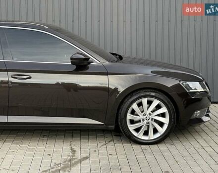 Коричневий Шкода Суперб, об'ємом двигуна 1.97 л та пробігом 259 тис. км за 18900 $, фото 11 на Automoto.ua