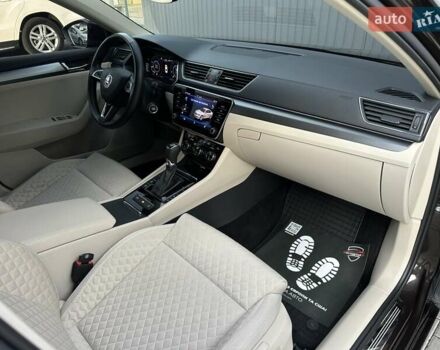 Коричневий Шкода Суперб, об'ємом двигуна 1.97 л та пробігом 259 тис. км за 18900 $, фото 52 на Automoto.ua