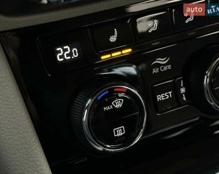 Коричневий Шкода Суперб, об'ємом двигуна 1.97 л та пробігом 259 тис. км за 18900 $, фото 46 на Automoto.ua