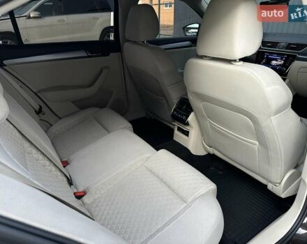 Коричневий Шкода Суперб, об'ємом двигуна 1.97 л та пробігом 259 тис. км за 18900 $, фото 55 на Automoto.ua