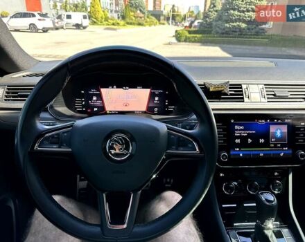 Коричневий Шкода Суперб, об'ємом двигуна 2 л та пробігом 52 тис. км за 25999 $, фото 26 на Automoto.ua