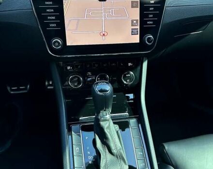 Коричневий Шкода Суперб, об'ємом двигуна 2 л та пробігом 52 тис. км за 25999 $, фото 13 на Automoto.ua