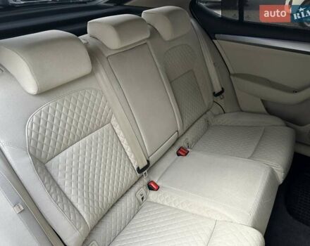 Коричневий Шкода Суперб, об'ємом двигуна 1.97 л та пробігом 259 тис. км за 18900 $, фото 56 на Automoto.ua