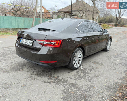 Коричневый Шкода Суперб, объемом двигателя 1.97 л и пробегом 259 тыс. км за 21700 $, фото 2 на Automoto.ua