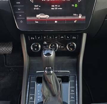 Коричневый Шкода Суперб, объемом двигателя 1.97 л и пробегом 233 тыс. км за 27900 $, фото 22 на Automoto.ua