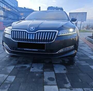 Коричневый Шкода Суперб, объемом двигателя 1.97 л и пробегом 233 тыс. км за 27900 $, фото 5 на Automoto.ua