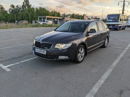 Коричневий Шкода Суперб, об'ємом двигуна 0 л та пробігом 300 тис. км за 6300 $, фото 1 на Automoto.ua