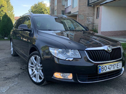 Коричневий Шкода Суперб, об'ємом двигуна 2 л та пробігом 332 тис. км за 11999 $, фото 1 на Automoto.ua