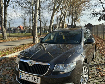 Коричневый Шкода Суперб, объемом двигателя 1.97 л и пробегом 315 тыс. км за 10800 $, фото 1 на Automoto.ua