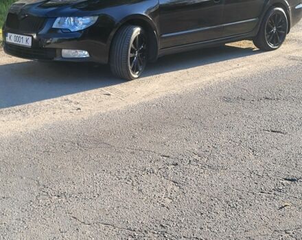 Коричневый Шкода Суперб, объемом двигателя 0 л и пробегом 290 тыс. км за 9900 $, фото 1 на Automoto.ua