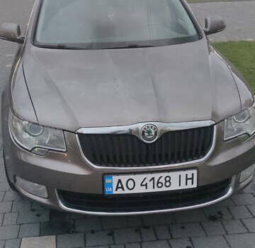 Коричневий Шкода Суперб, об'ємом двигуна 1.6 л та пробігом 303 тис. км за 8900 $, фото 1 на Automoto.ua