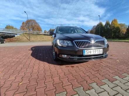 Коричневый Шкода Суперб, объемом двигателя 2 л и пробегом 233 тыс. км за 8000 $, фото 1 на Automoto.ua