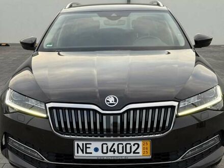 Коричневий Шкода Суперб, об'ємом двигуна 2 л та пробігом 141 тис. км за 23500 $, фото 1 на Automoto.ua