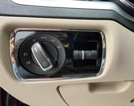 Червоний Шкода Суперб, об'ємом двигуна 1.8 л та пробігом 205 тис. км за 9900 $, фото 14 на Automoto.ua