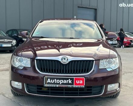 Червоний Шкода Суперб, об'ємом двигуна 2 л та пробігом 275 тис. км за 10190 $, фото 1 на Automoto.ua