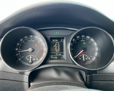 Червоний Шкода Суперб, об'ємом двигуна 2 л та пробігом 275 тис. км за 10190 $, фото 20 на Automoto.ua