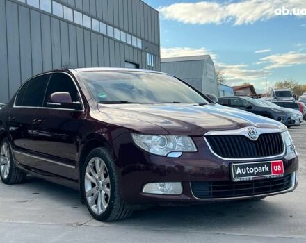 Червоний Шкода Суперб, об'ємом двигуна 2 л та пробігом 275 тис. км за 10190 $, фото 2 на Automoto.ua