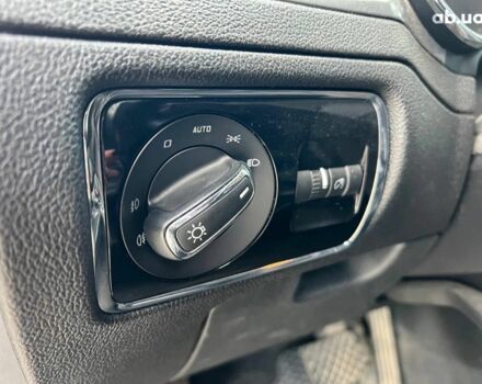 Червоний Шкода Суперб, об'ємом двигуна 2 л та пробігом 275 тис. км за 10190 $, фото 19 на Automoto.ua