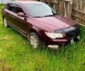 Красный Шкода Суперб, объемом двигателя 1.8 л и пробегом 300 тыс. км за 7000 $, фото 1 на Automoto.ua