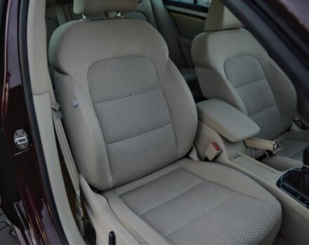 Красный Шкода Суперб, объемом двигателя 1.8 л и пробегом 194 тыс. км за 8300 $, фото 10 на Automoto.ua