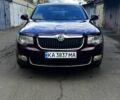 Красный Шкода Суперб, объемом двигателя 1.8 л и пробегом 245 тыс. км за 7800 $, фото 1 на Automoto.ua