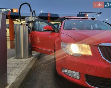 Червоний Шкода Суперб, об'ємом двигуна 1.4 л та пробігом 270 тис. км за 7580 $, фото 7 на Automoto.ua