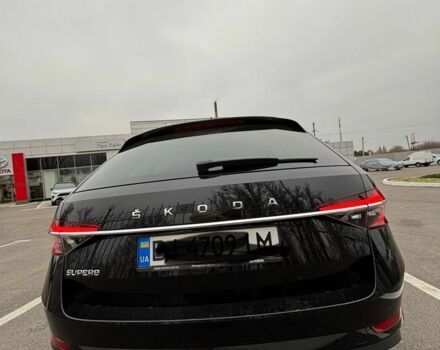 Червоний Шкода Суперб, об'ємом двигуна 2 л та пробігом 250 тис. км за 25000 $, фото 4 на Automoto.ua