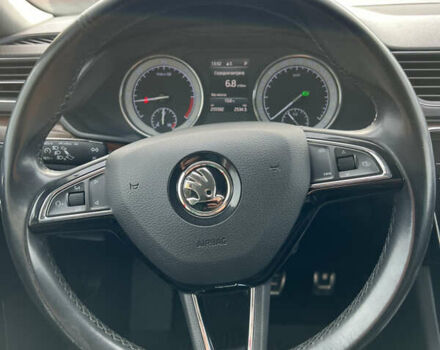 Красный Шкода Суперб, объемом двигателя 2 л и пробегом 253 тыс. км за 21500 $, фото 20 на Automoto.ua