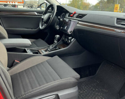 Красный Шкода Суперб, объемом двигателя 2 л и пробегом 253 тыс. км за 21500 $, фото 26 на Automoto.ua