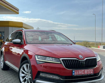 Красный Шкода Суперб, объемом двигателя 2 л и пробегом 253 тыс. км за 21500 $, фото 1 на Automoto.ua