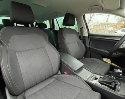 Червоний Шкода Суперб, об'ємом двигуна 2 л та пробігом 250 тис. км за 25000 $, фото 17 на Automoto.ua