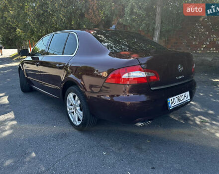 Красный Шкода Суперб, объемом двигателя 1.97 л и пробегом 365 тыс. км за 7700 $, фото 5 на Automoto.ua