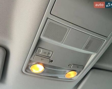 Червоний Шкода Суперб, об'ємом двигуна 2 л та пробігом 275 тис. км за 10190 $, фото 32 на Automoto.ua