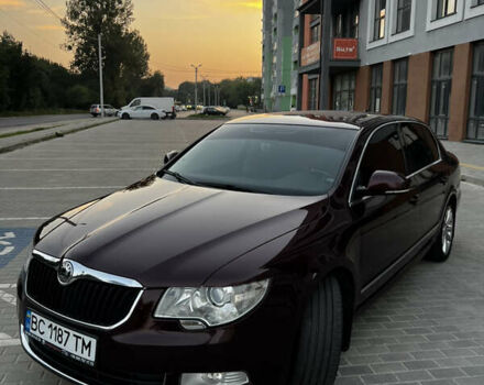 Червоний Шкода Суперб, об'ємом двигуна 2 л та пробігом 273 тис. км за 9999 $, фото 6 на Automoto.ua