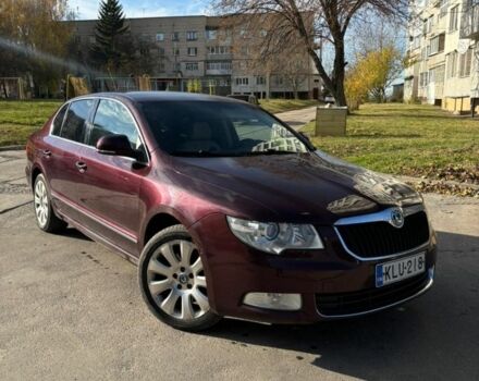 Красный Шкода Суперб, объемом двигателя 2 л и пробегом 270 тыс. км за 4000 $, фото 1 на Automoto.ua