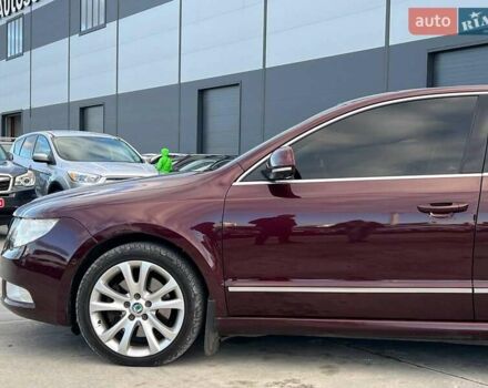 Червоний Шкода Суперб, об'ємом двигуна 2 л та пробігом 275 тис. км за 10190 $, фото 3 на Automoto.ua