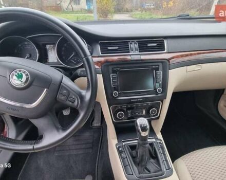 Червоний Шкода Суперб, об'ємом двигуна 1.8 л та пробігом 206 тис. км за 8400 $, фото 16 на Automoto.ua