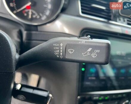 Червоний Шкода Суперб, об'ємом двигуна 2 л та пробігом 275 тис. км за 10190 $, фото 24 на Automoto.ua